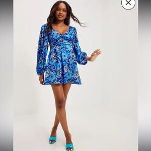 173 NWT For Love and Lemons $420 Blue Floral Mini Dress Size XS